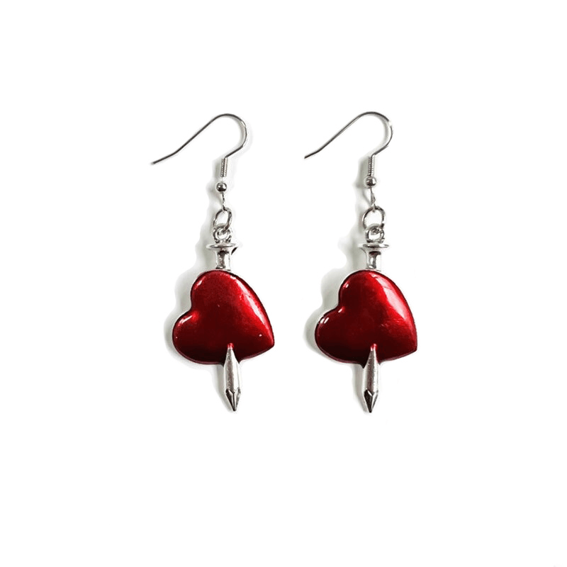 One Arrow Pierced Red Heart Earrings / Gothic Style Earrings