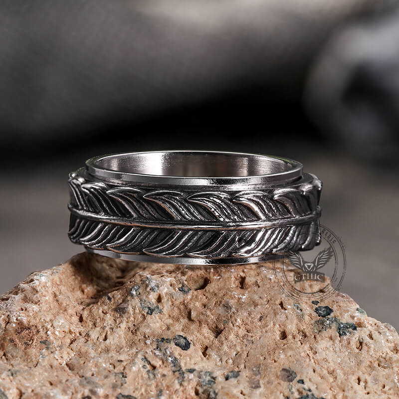 Goldfish Tail Stainless Steel Spinner Ring