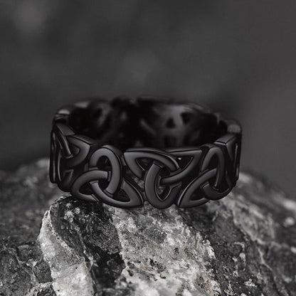 Irish Triquetra Celtic Knot Ring for