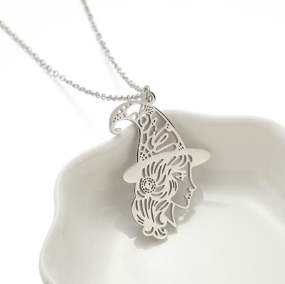 Magician Necklace