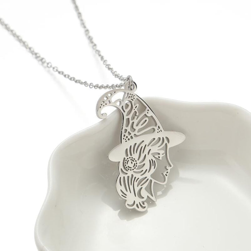 Magician Necklace