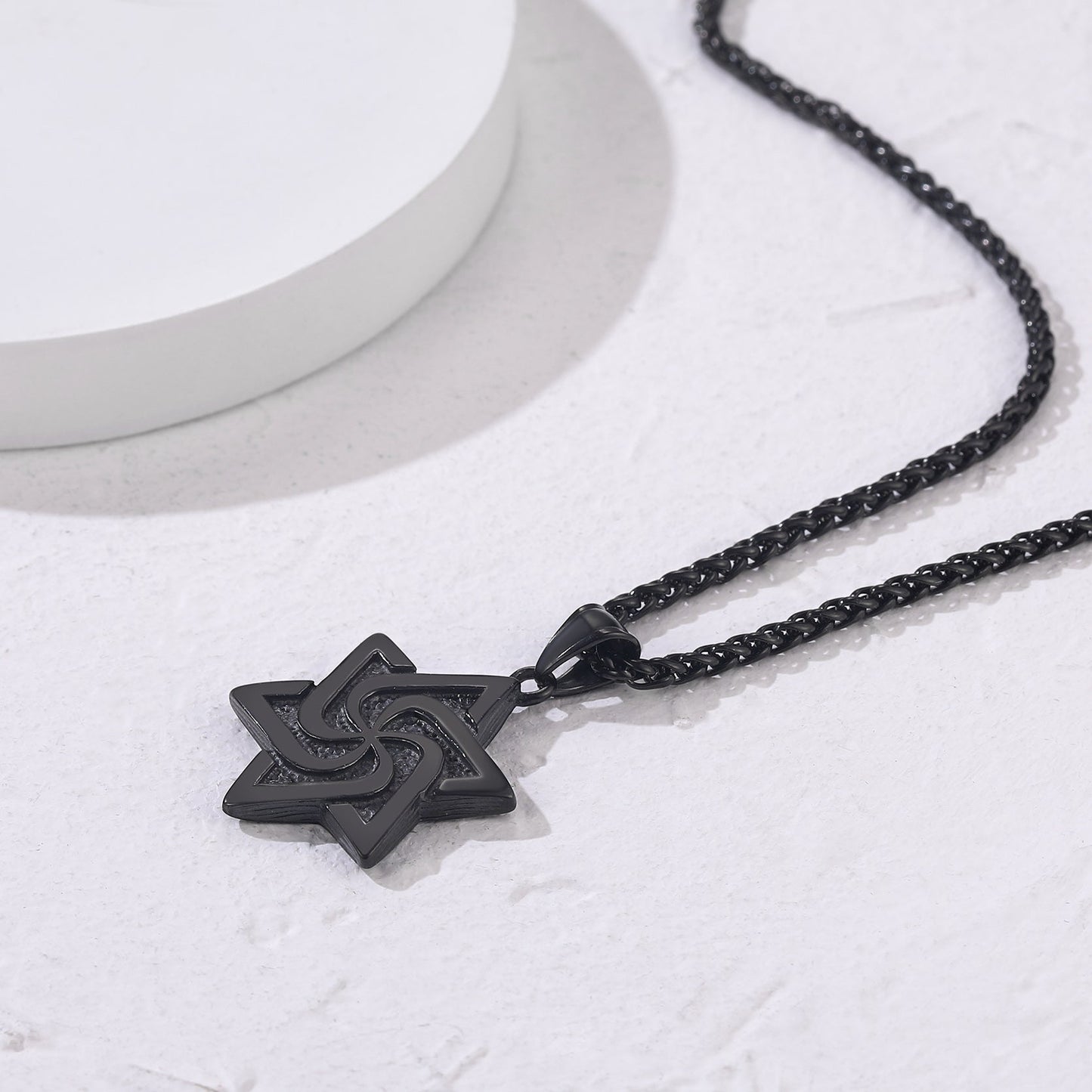 Retro Jewish Star of David Necklace for