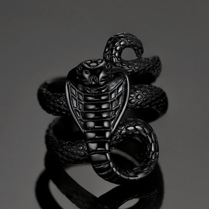 Gothic Punk Cobra Snake Ring for