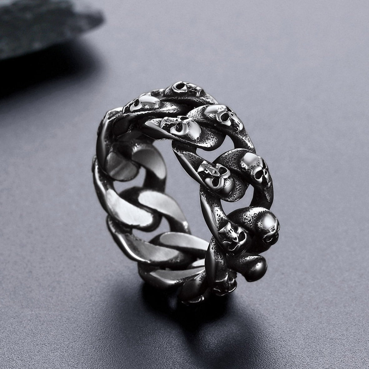 Gothic Chunky Chain Skull Ring for 10mm