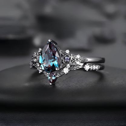 Bloom of the Dark Moon Ring Set