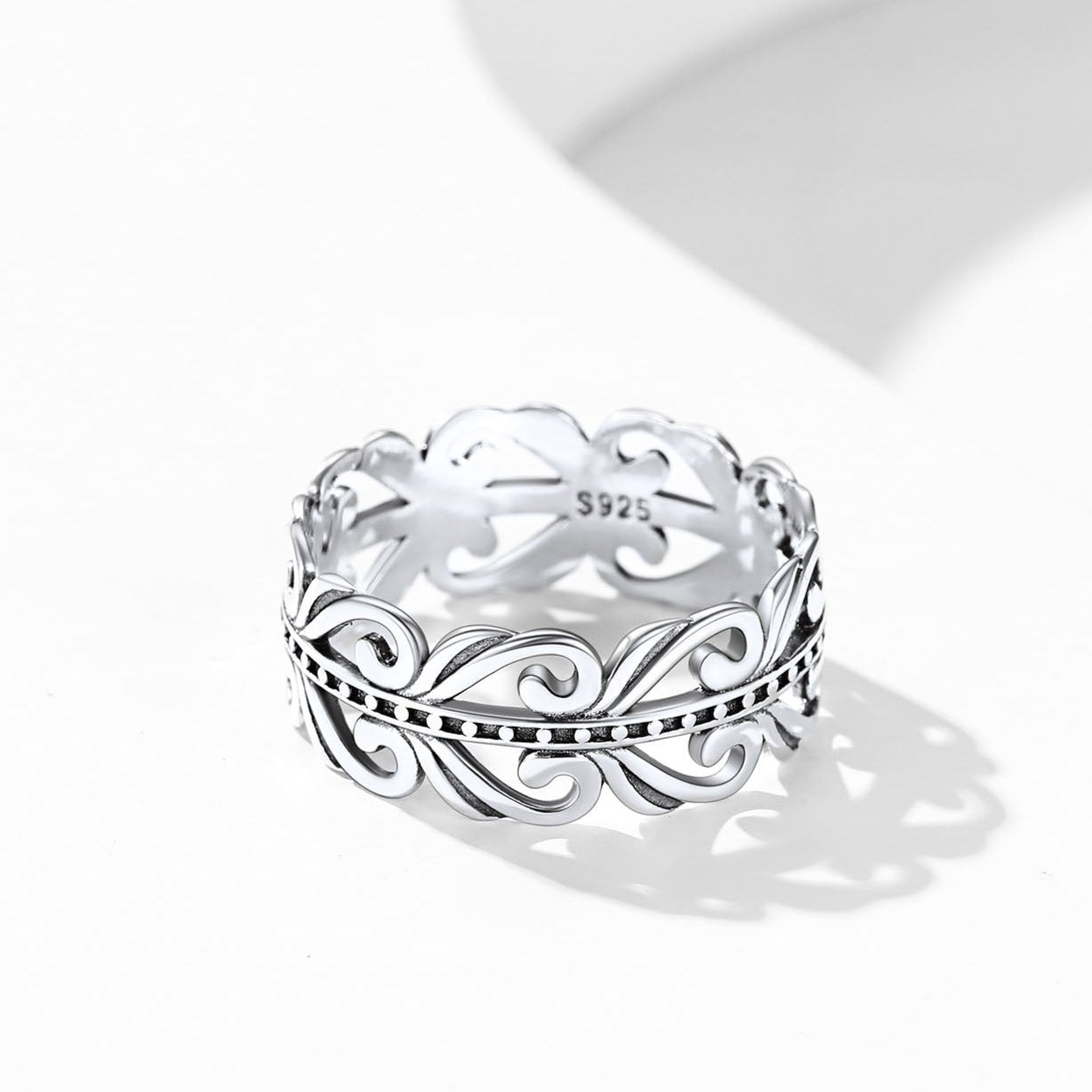 Sterling Silver Celtic Knot Filigree Vine Leaf Ring for