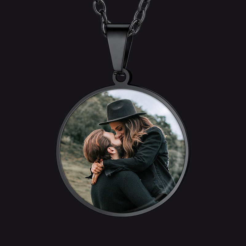 Customized Round Picture Necklace Memorial Gift for