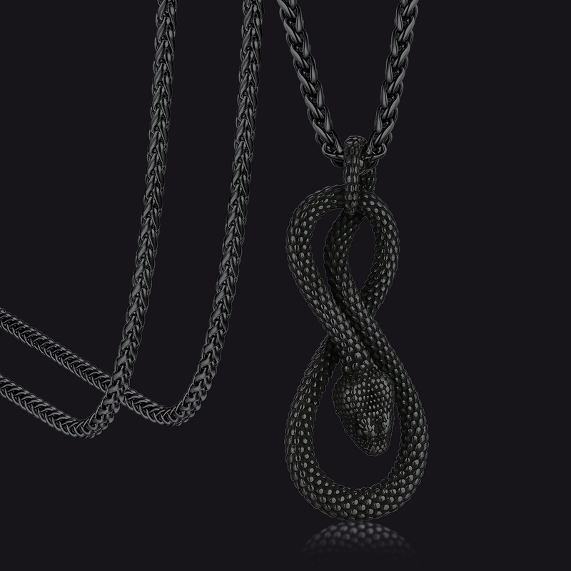 Gothic Eight Pythons Chain Armor Necklace for