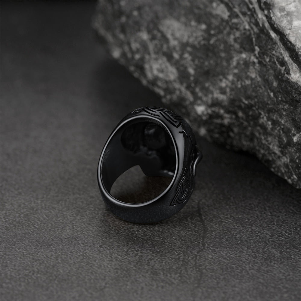 Gothic Skull Ring for With Viking Celtic Triquetra