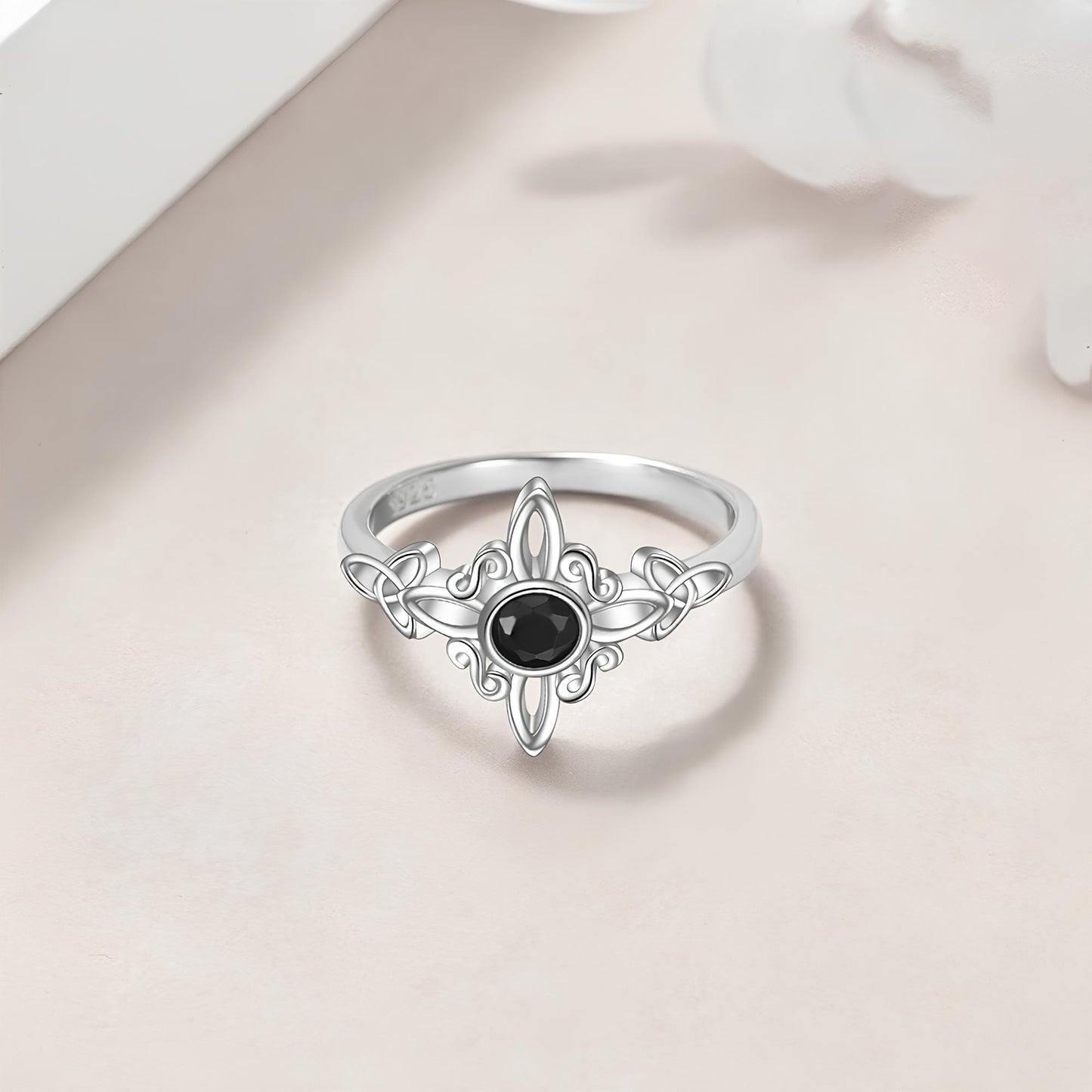 Obsidian Witches Knot Dual Triquetra Ring