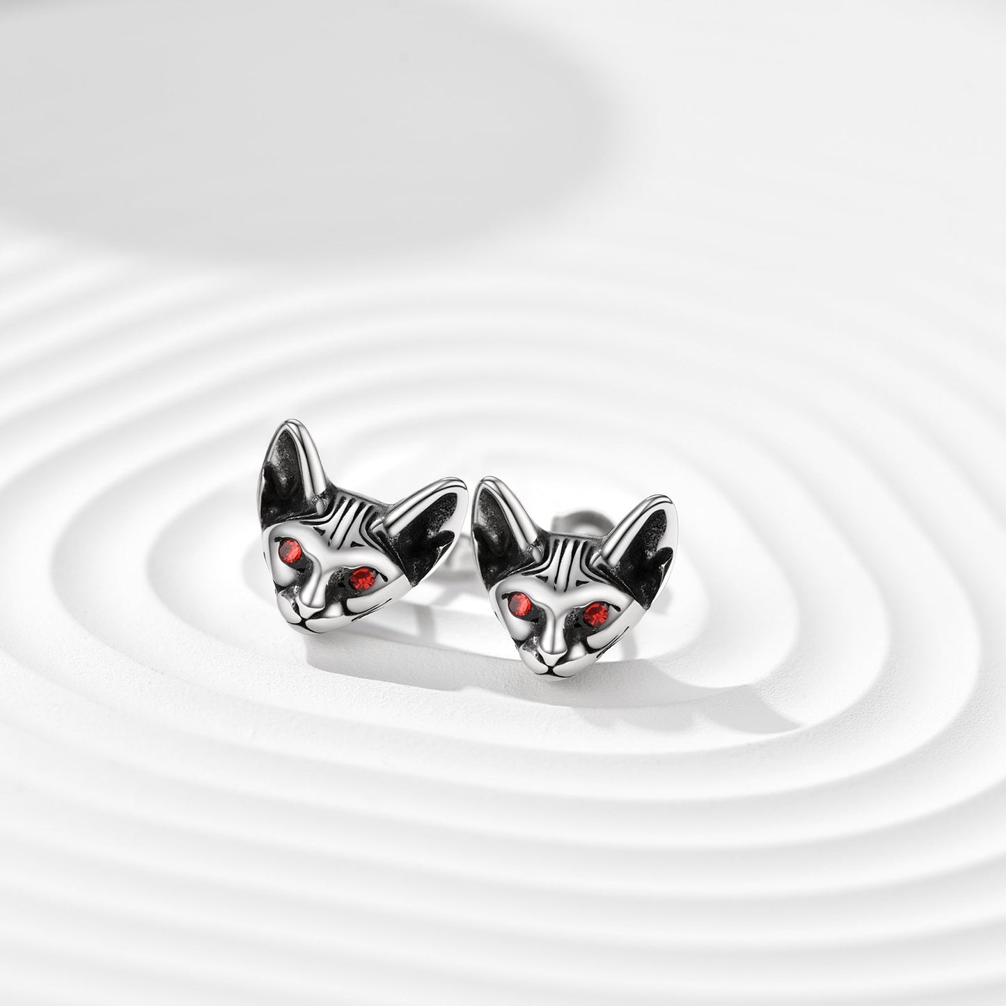 Flash Quirky Cat Kitten Stud Earrings for