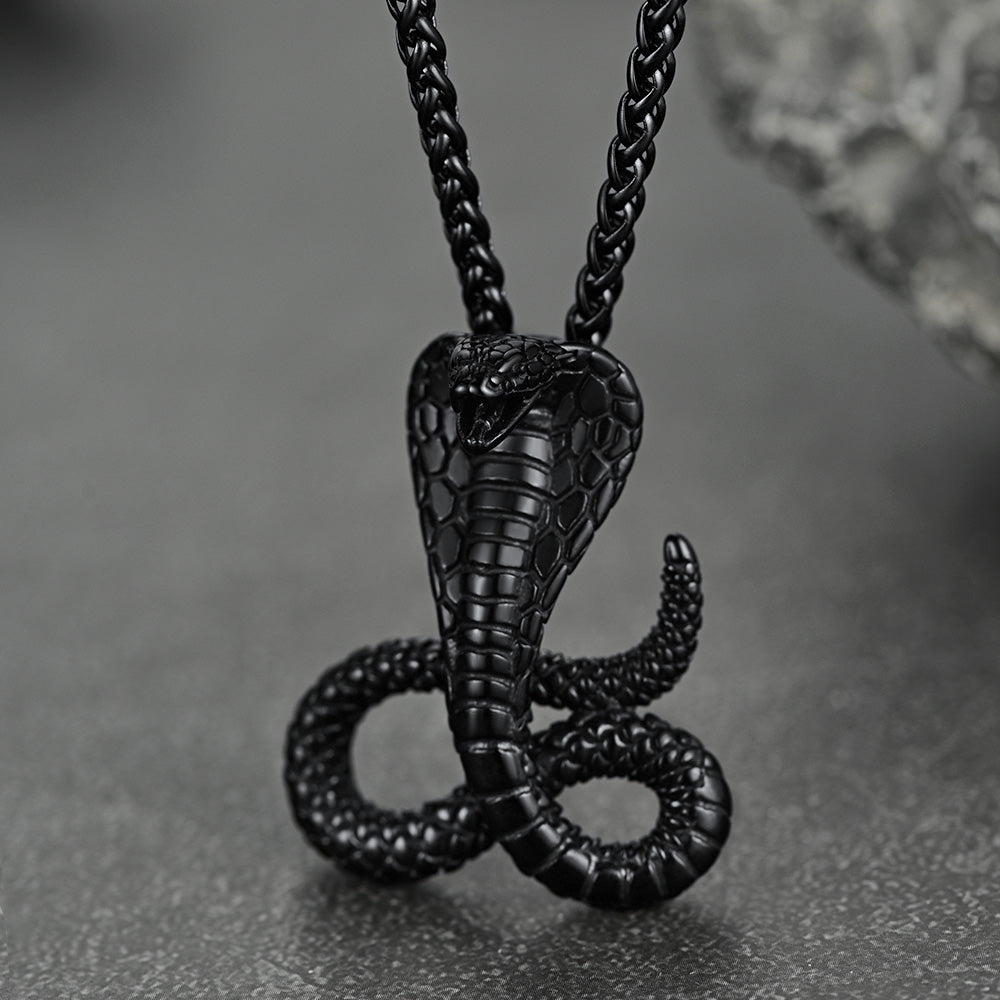 Punk Cobra Sanke Pendant Necklace for