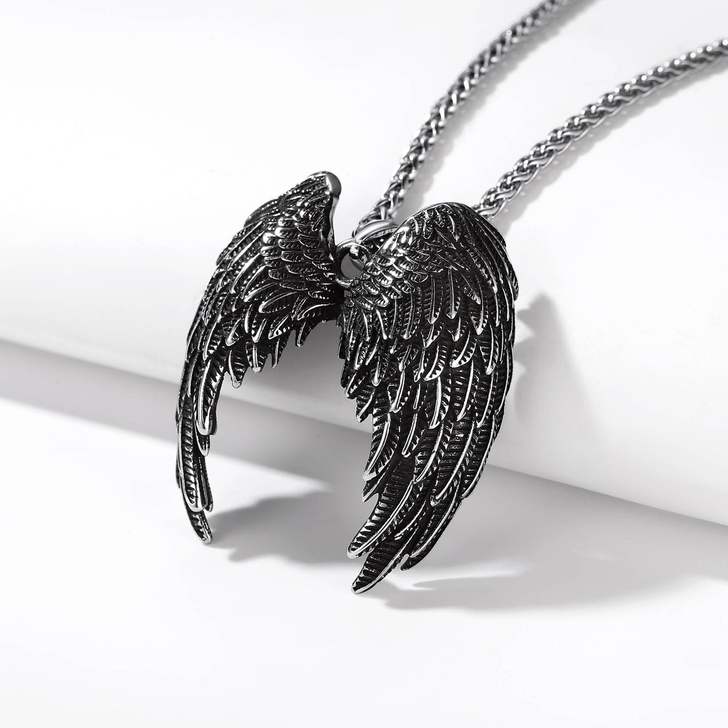 Flash Angel Wings Pendant Necklace for