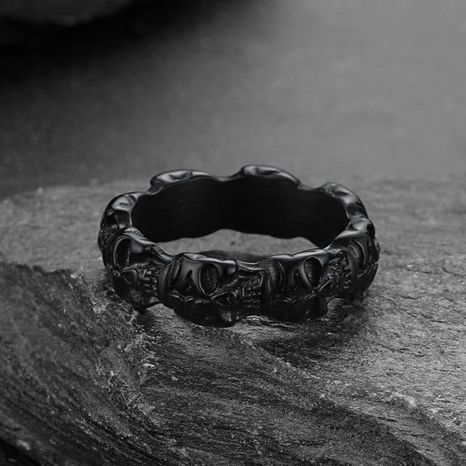 Punk Skull Statement Band Ring for in Stainless Steel