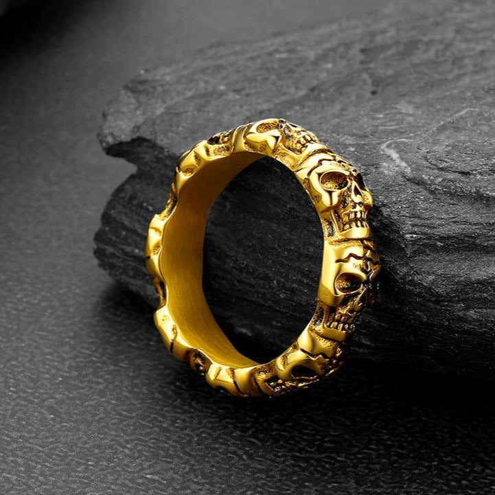 Punk Skull Statement Band Ring for in Stainless Steel