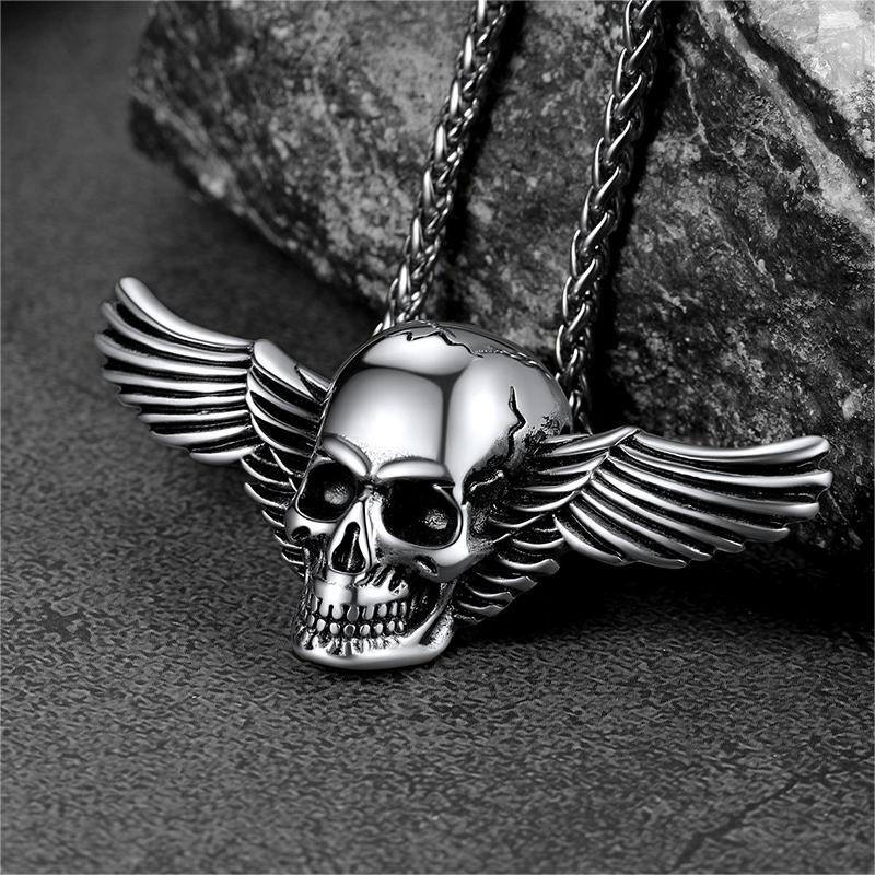 Gothic Skull Necklace With Wing for