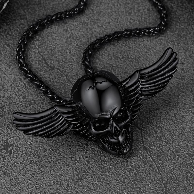 Gothic Skull Necklace With Wing for