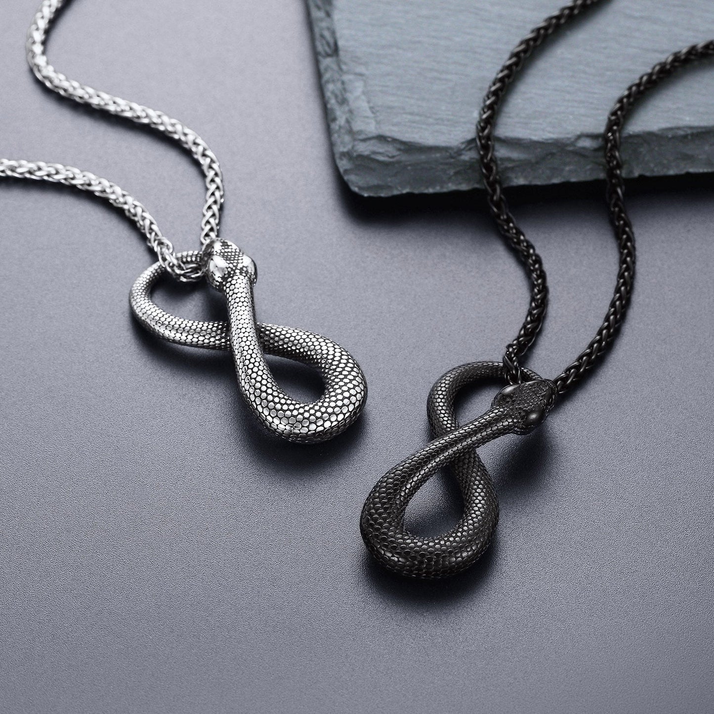 Punk Eight Pythons Infinity Snake Necklace for