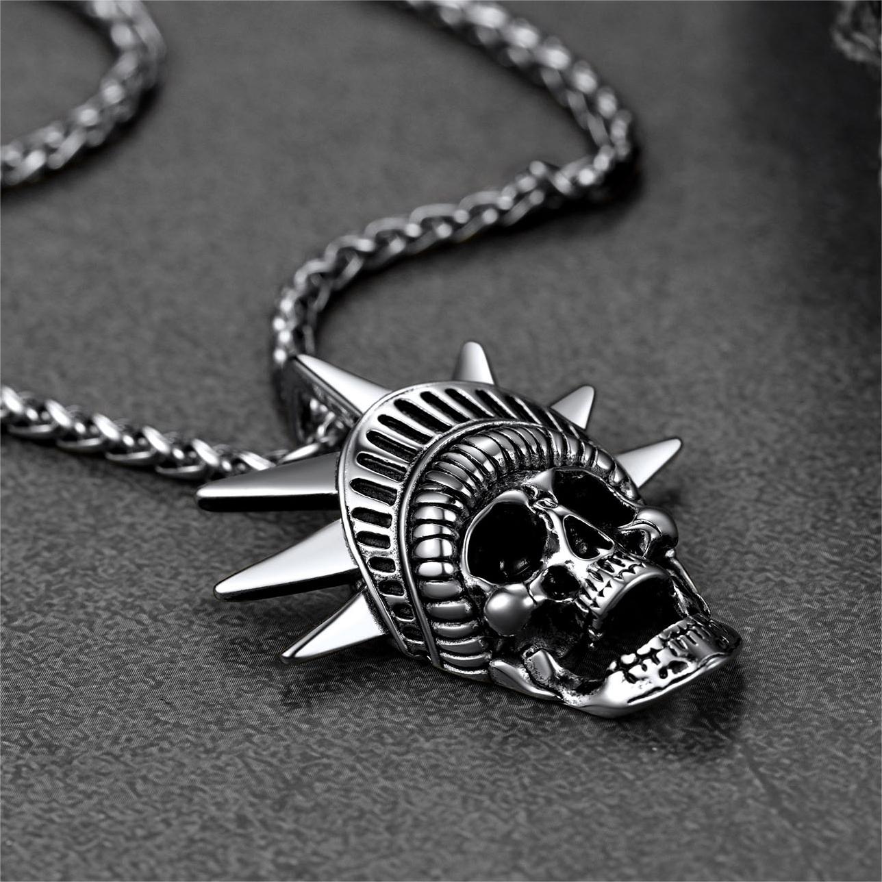 Flash Gothic Statue of Liberty Skull Necklace for