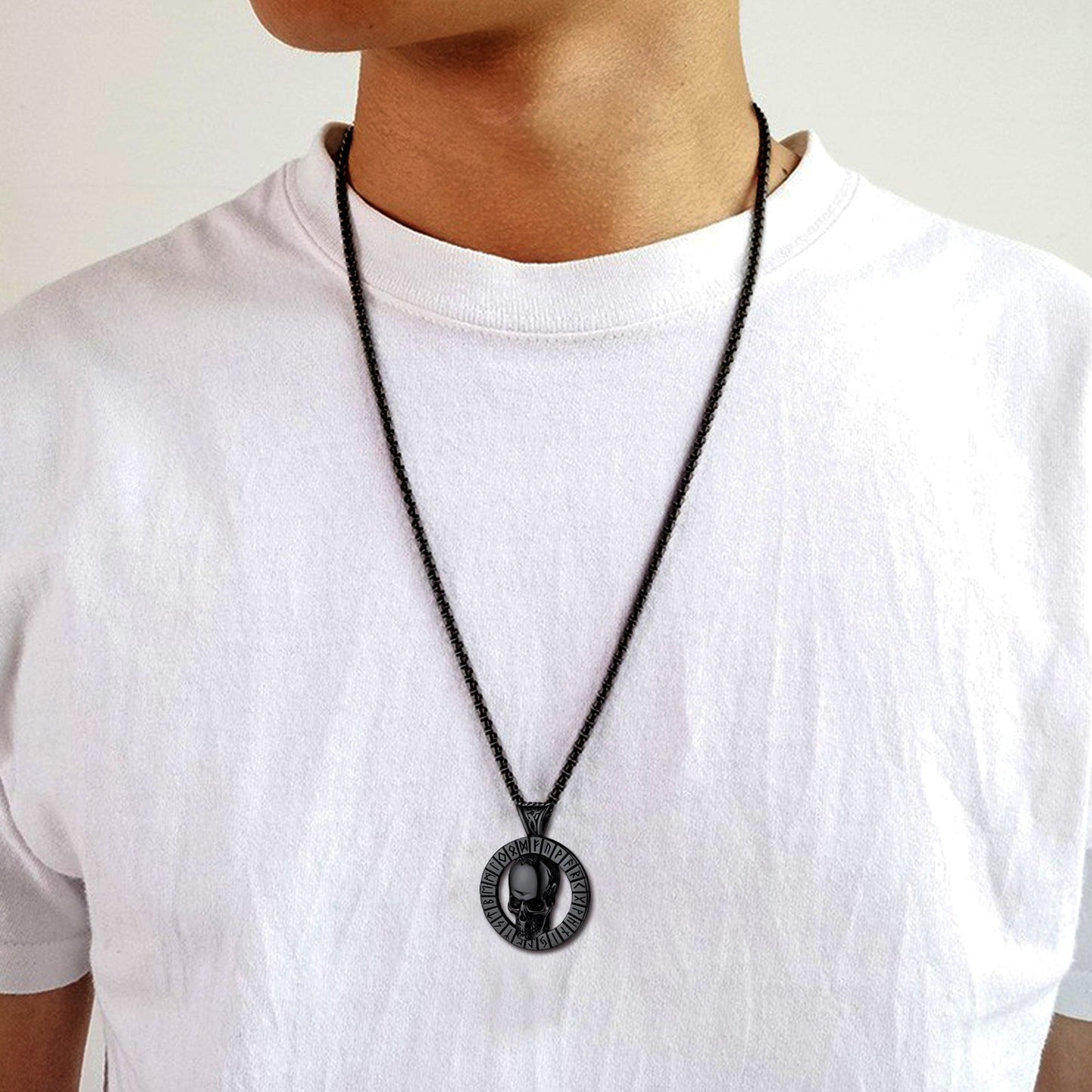Flash Viking Runes Skull Necklace for