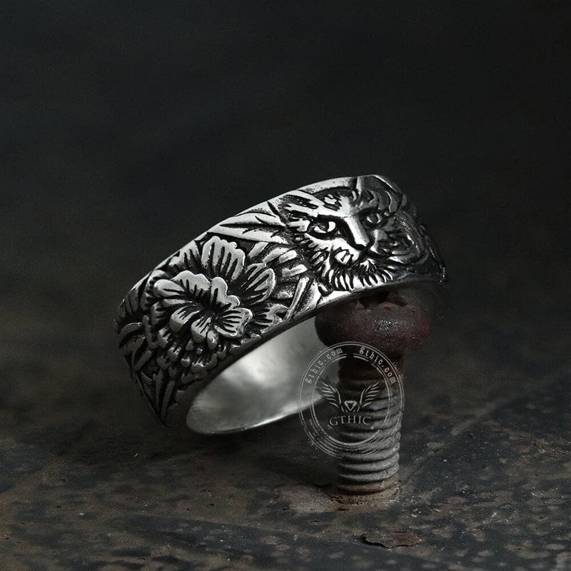 Cat in Flowers Alloy Ring