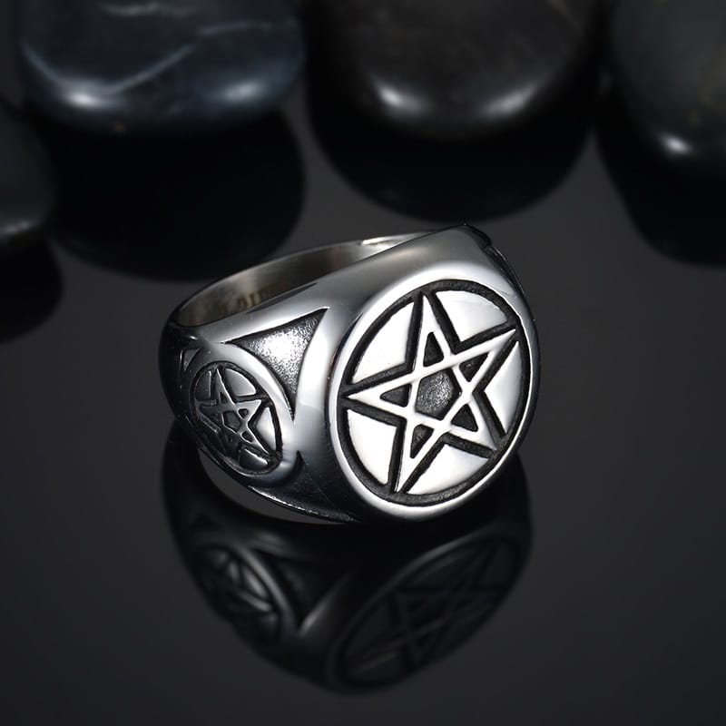 Triple Pentacle Guardian Ring