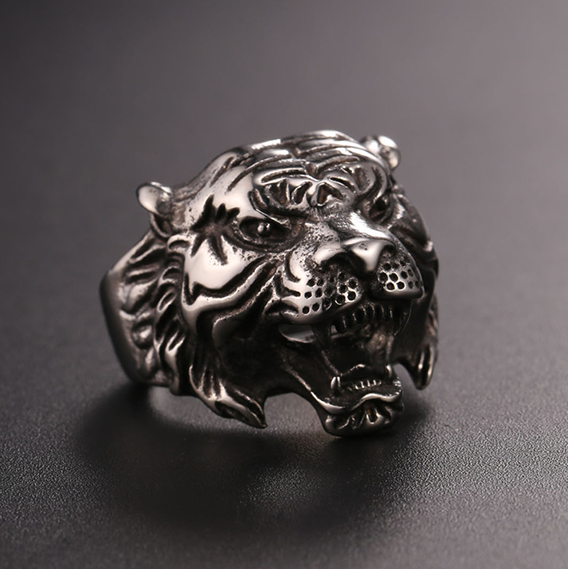 Punk Tiger Head Ring for