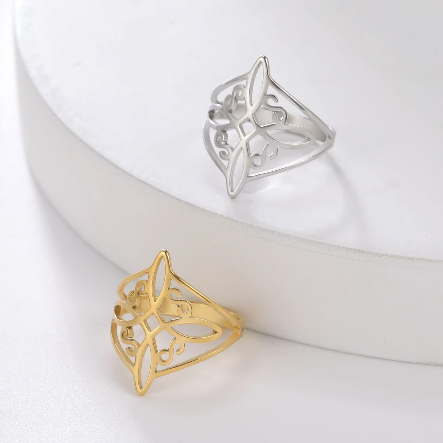 Celtic Shield Knot Ring