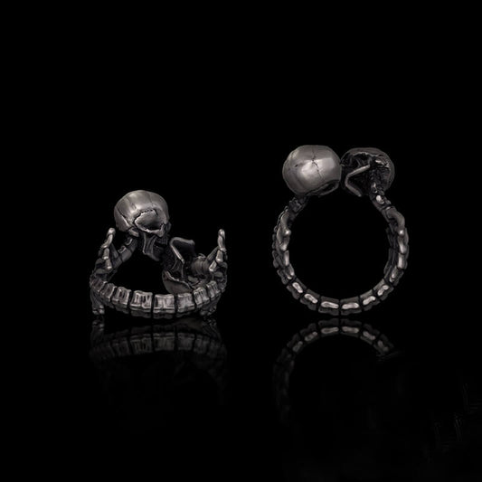 Gothic Love Kiss Sterling Silver Skull Ring