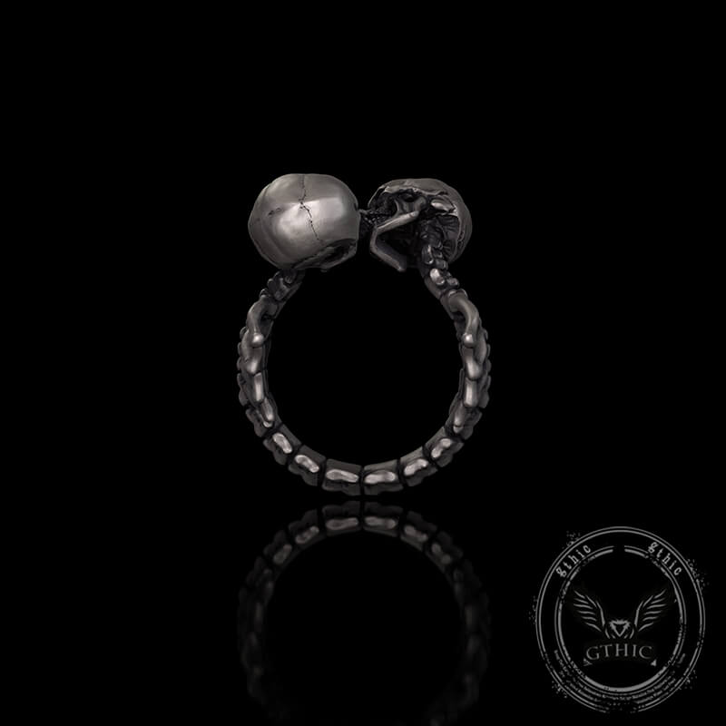Gothic Love Kiss Sterling Silver Skull Ring