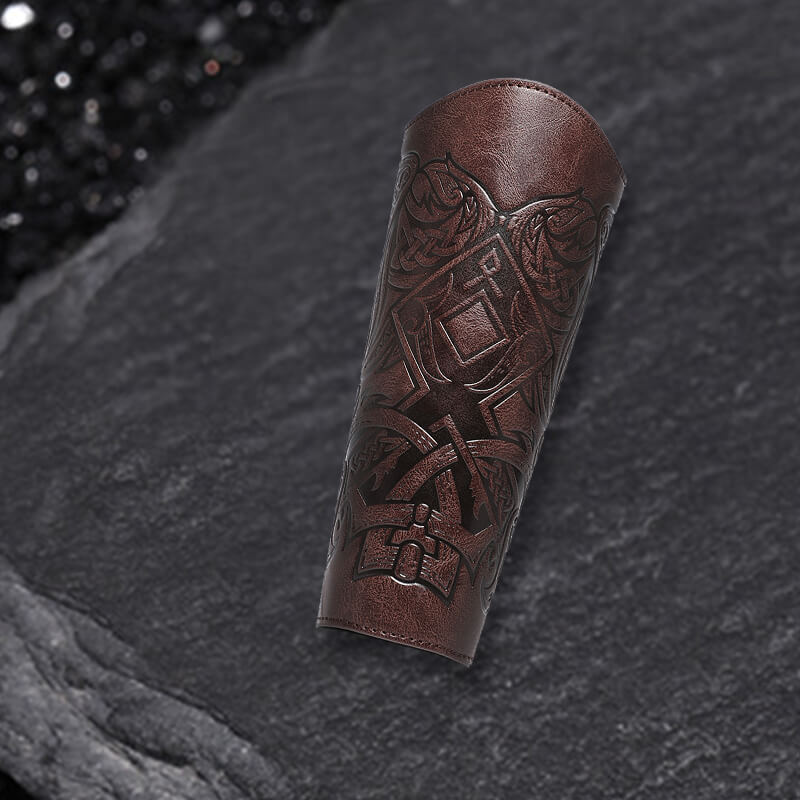 Medieval Retro Embossed Pu Leather Knight Bracers