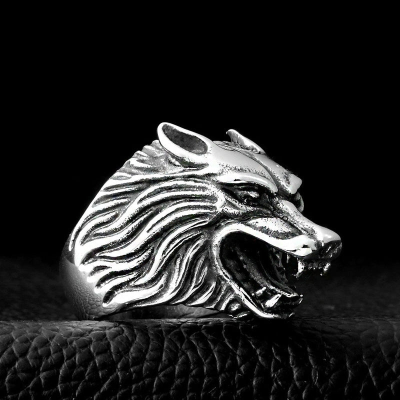 Nature Alternative Jewelry / Super Cool Wolf Rings / Stainless Steel Biker Ring