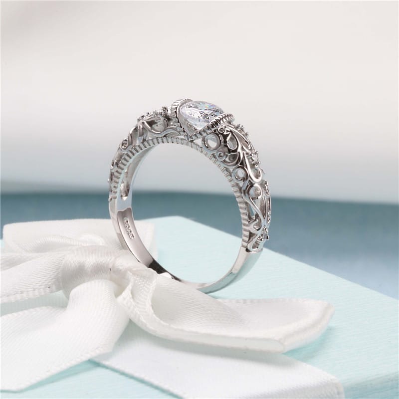Winter Spells Crystal Ring