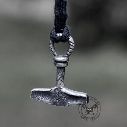 Retro Thor's Hammer Stainless Steel Viking Pendant