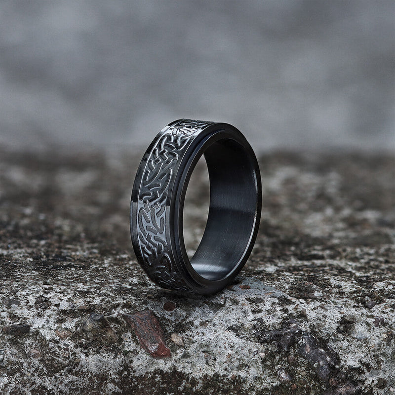 Triquetra Celtic Knot Stainless Steel Spinner Ring