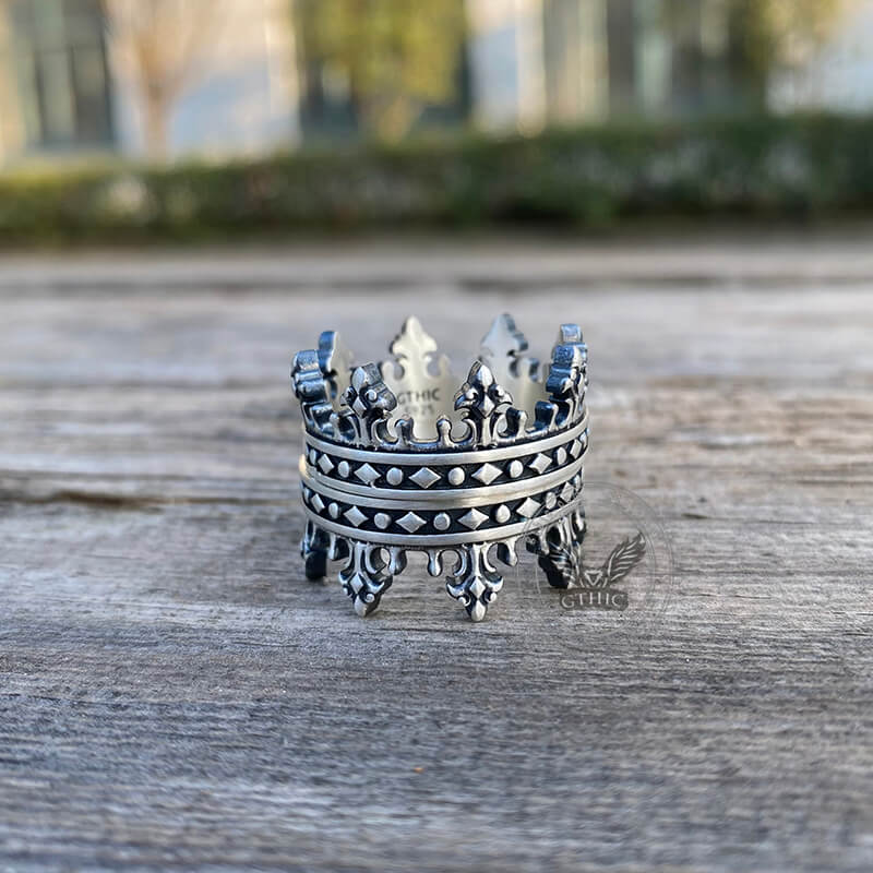 Crown Design Sterling Silver Ring